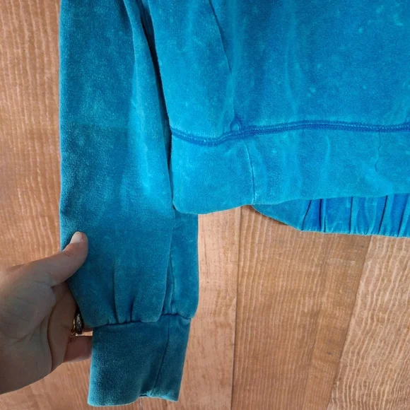 CALIA SIZE SMALL BLUE SWEATER - Picture 4 of 4